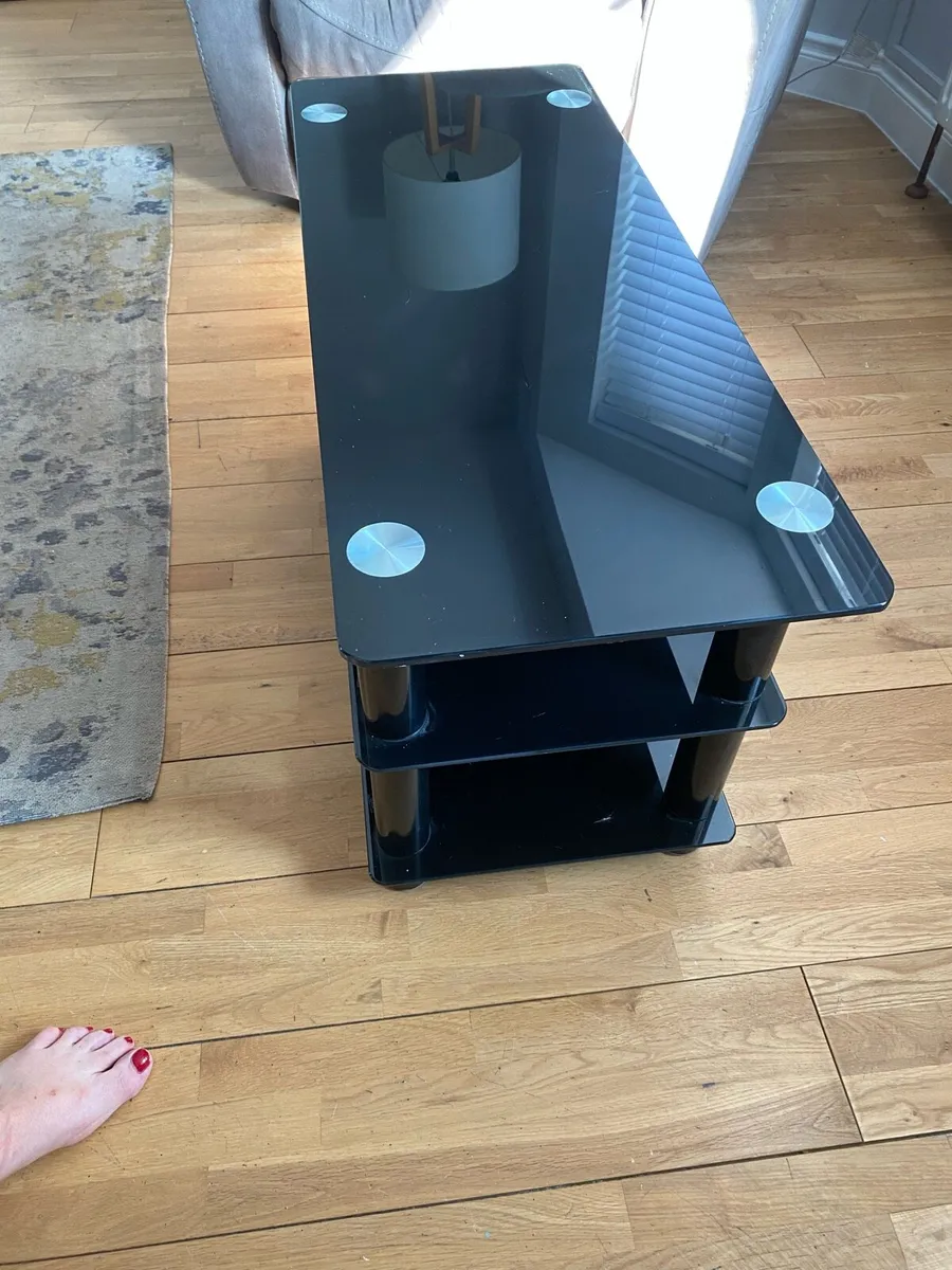 Tv stand - Image 1