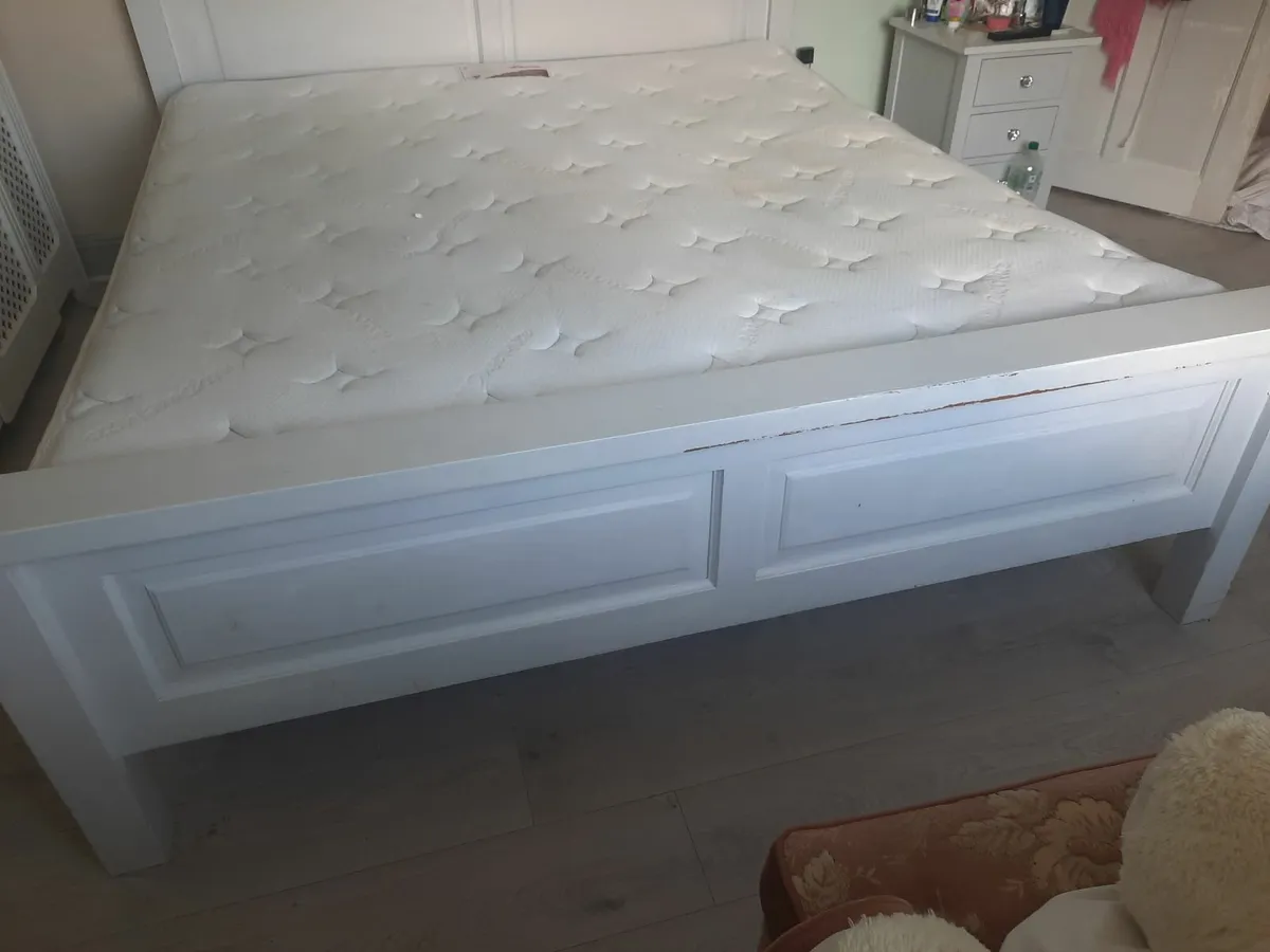 Super King Sized Bed - Image 4