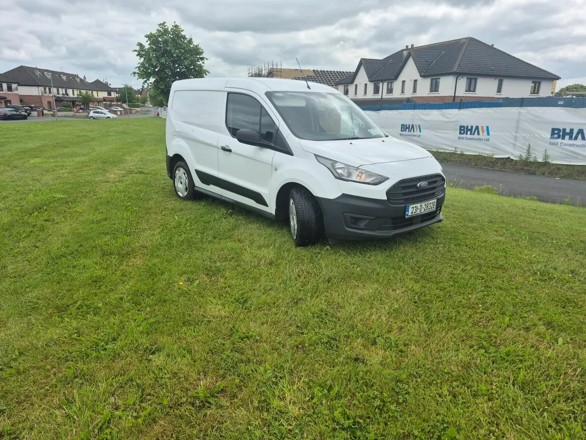 Ford Transit Connect 2023 - Image 4