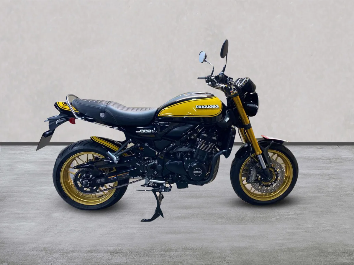 Kawasaki ZR 900 RS SE Yellow Ball with Extras, NI - Image 1