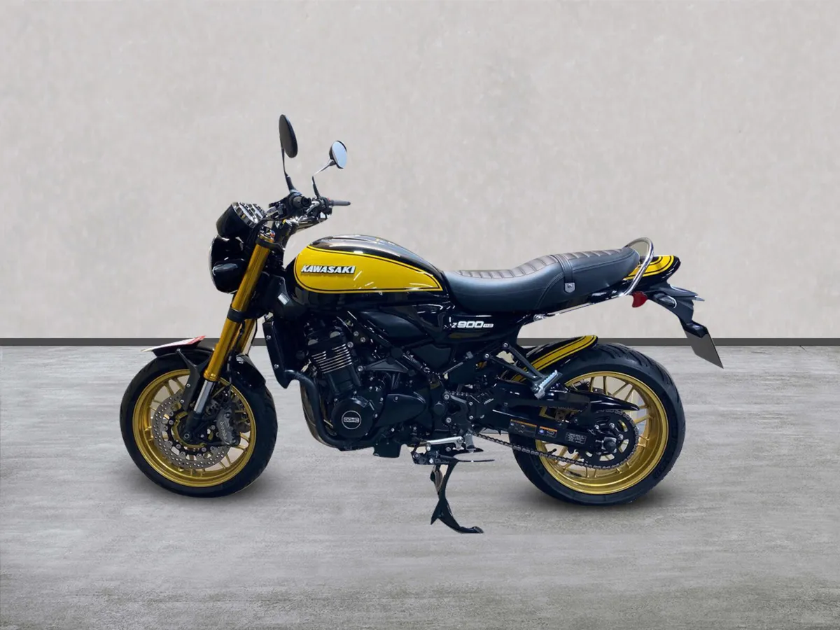 Kawasaki ZR 900 RS SE Yellow Ball with Extras, NI - Image 2