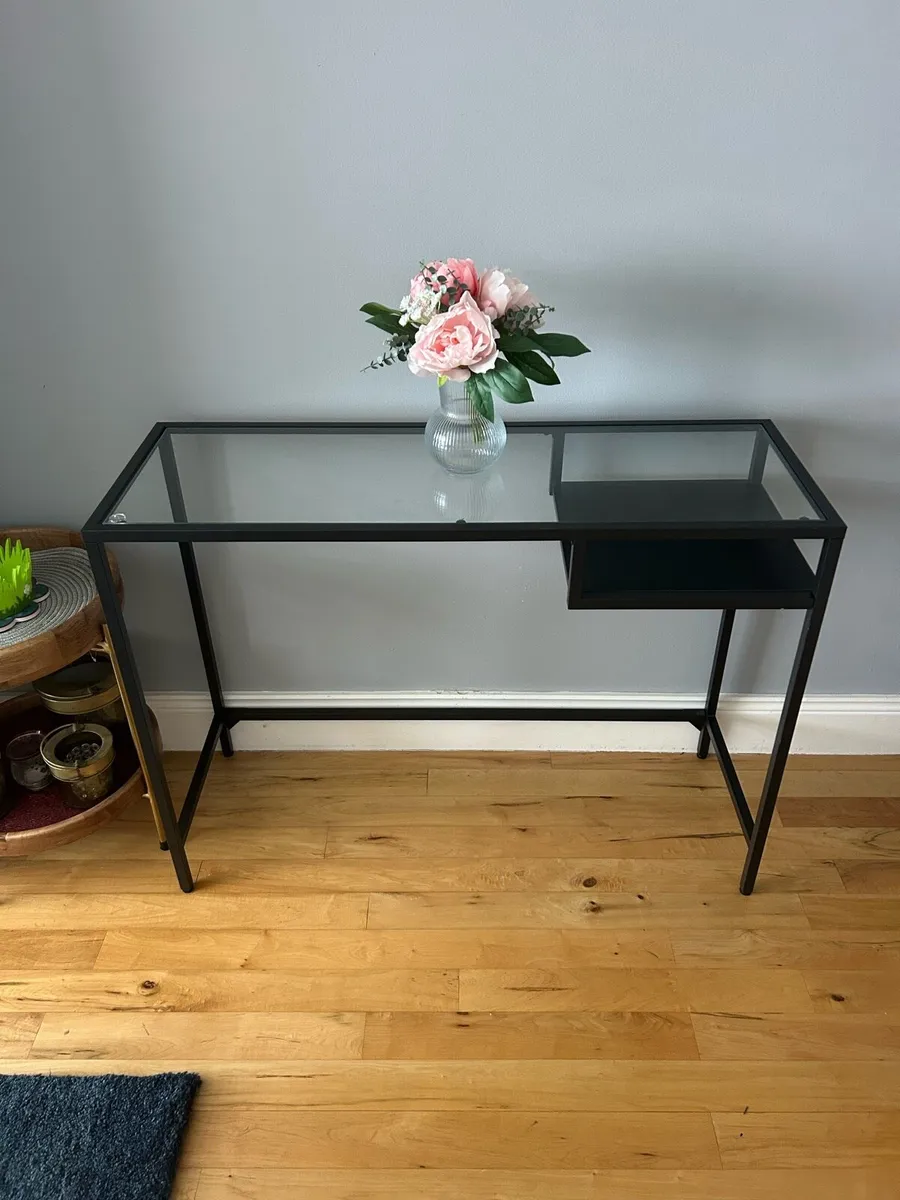 Hall console table - Image 3