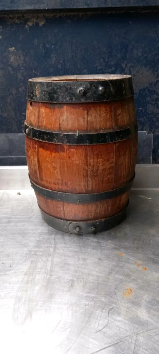 Bear barrel - Image 1