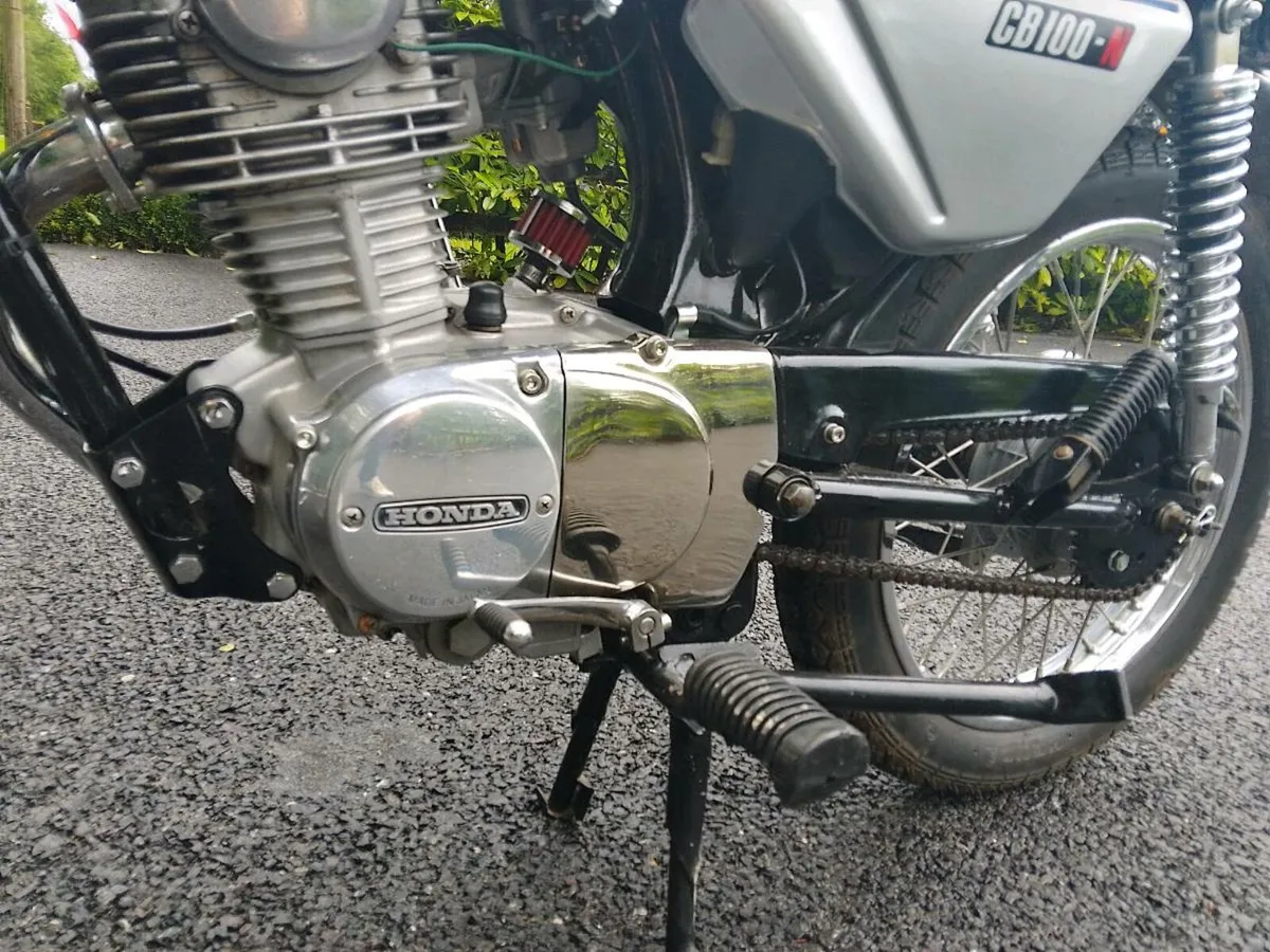 Honda CB 100 1987 - Image 2