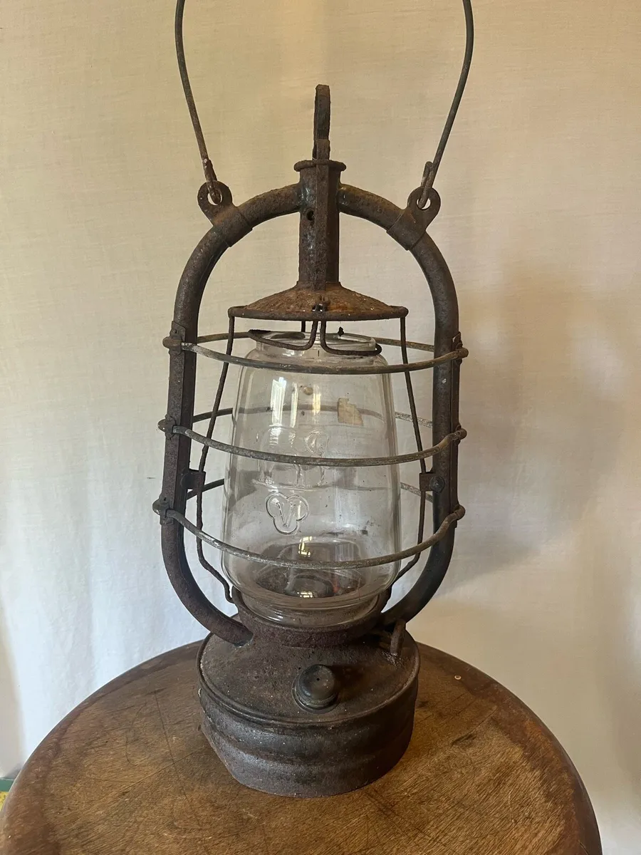 Antique Veritas Oil Tilley lamp - Image 2