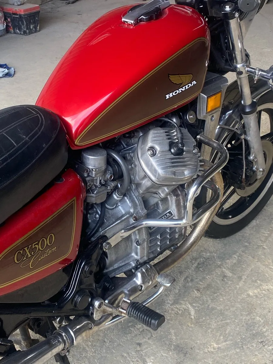 Vintage Honda cx500 - Image 4