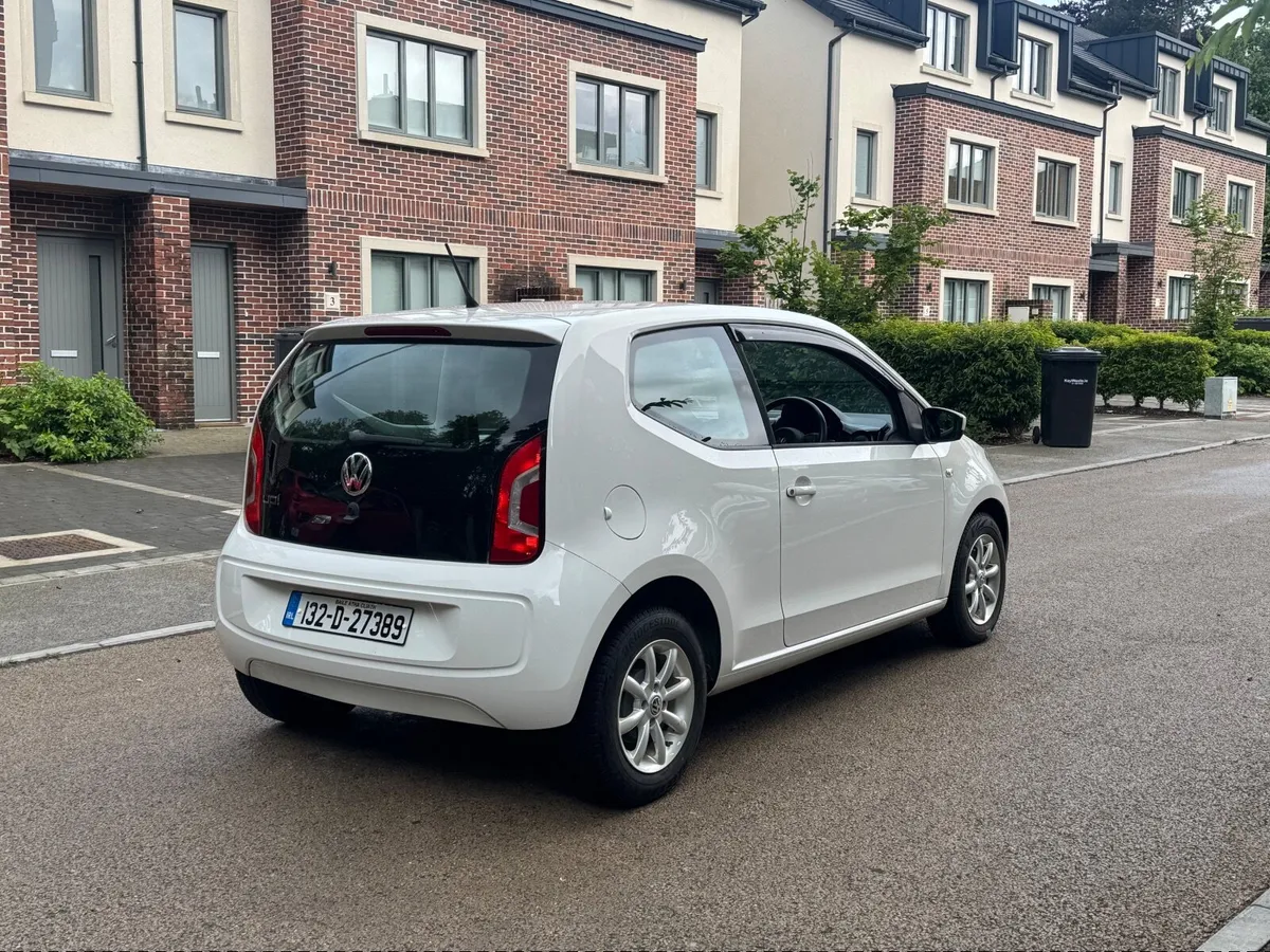 2013 /Dec/ Volkswagen Up Only 19000 Mileage Auto - Image 3
