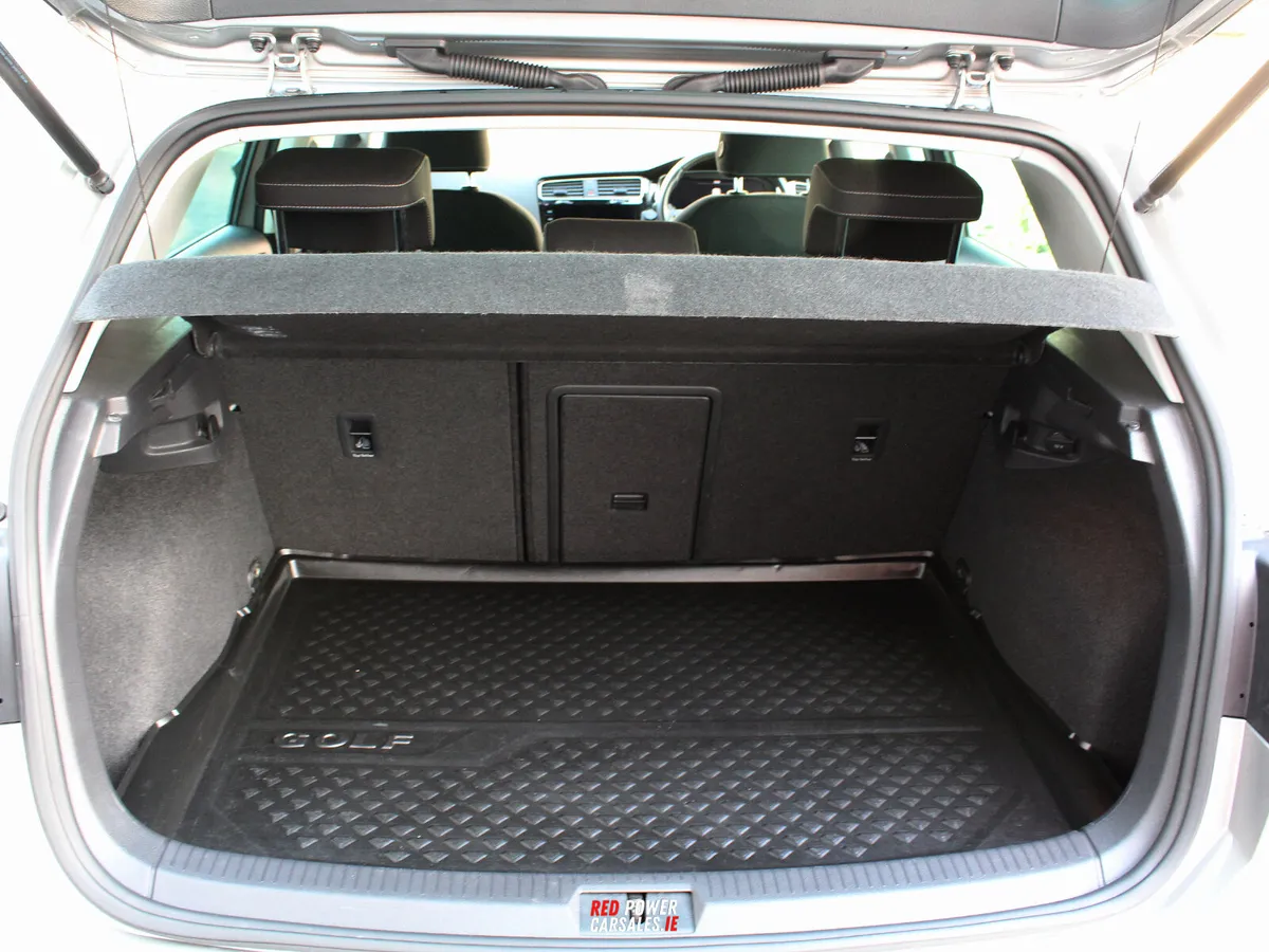 VW Golf TSI 3DR Highline 1.4 LOW KM - Image 3