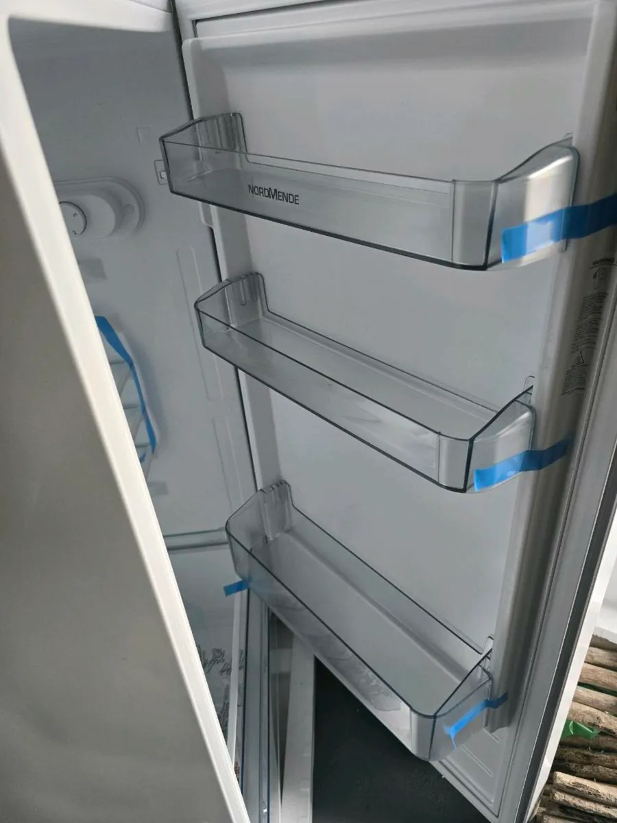 Nordemende Fridge freezer brand new in box - Image 3