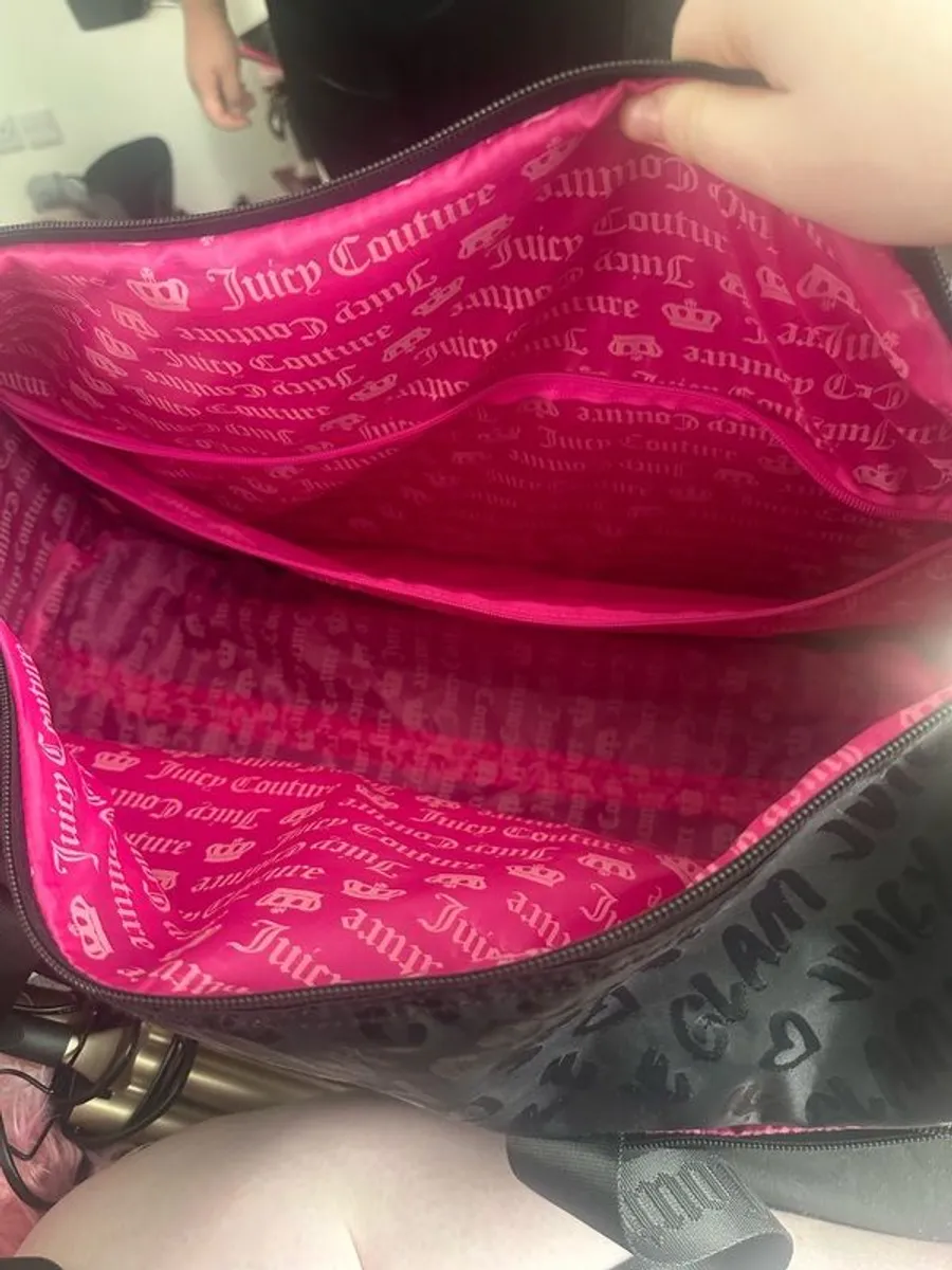 Juicy couture bag/suitcase - Image 4
