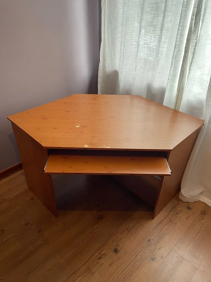Desk - Image 1