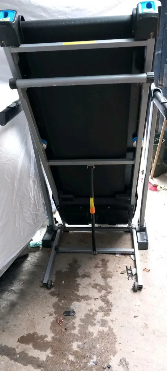 Treadmill - Image 3