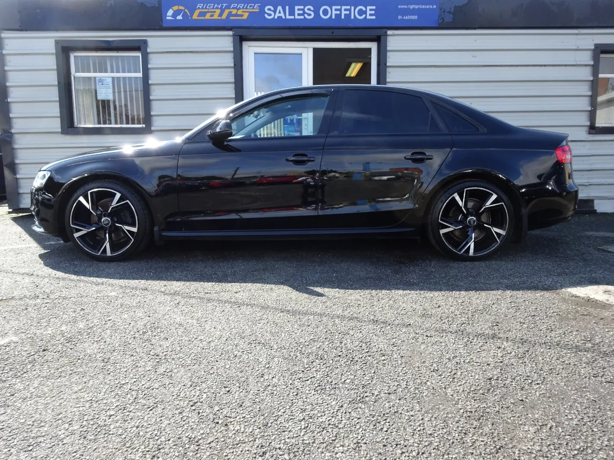 AUDI A4 2.0 TDI TECHNIK 163PS - Image 4