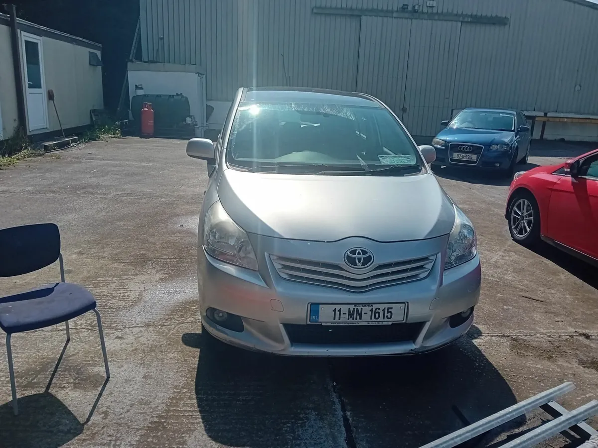 Toyota Verso 2011 - Image 4