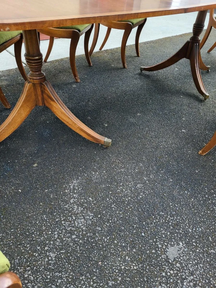 Wow. Dining Table and EIGHT Chairs - Image 4