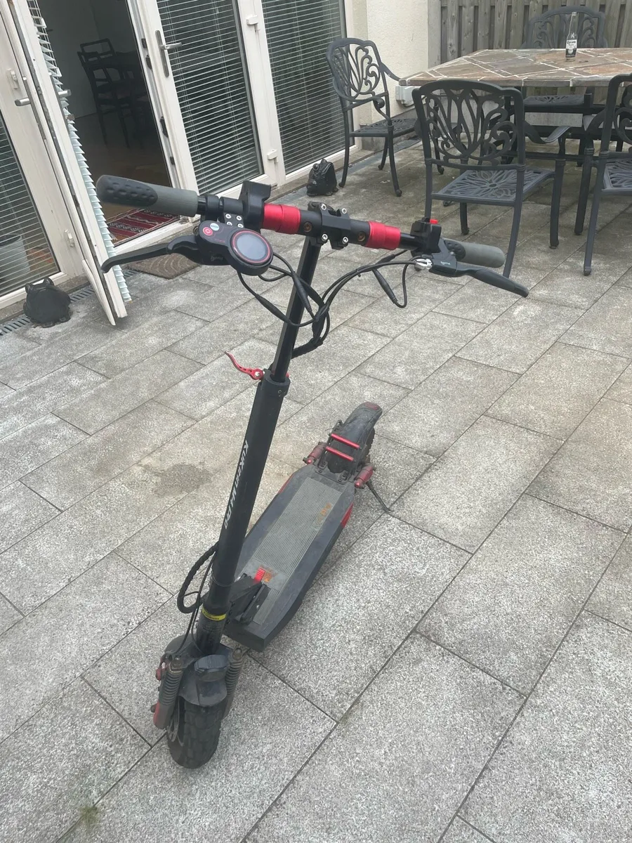 Kukirin M4 Pro E-scooter (Scrap) - Image 1