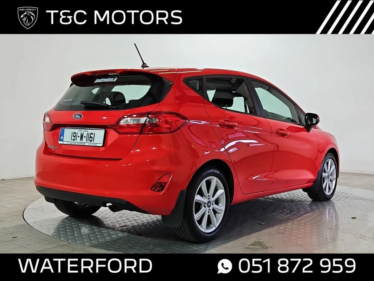 Ford Fiesta 1.1l Petrol  Zetec Lane Assist  Alloy - Image 4