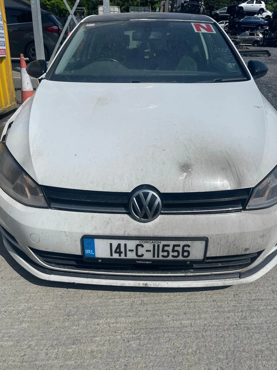 2014 VW Golf 1.6tdi Bluemotion 3 Door - Image 2