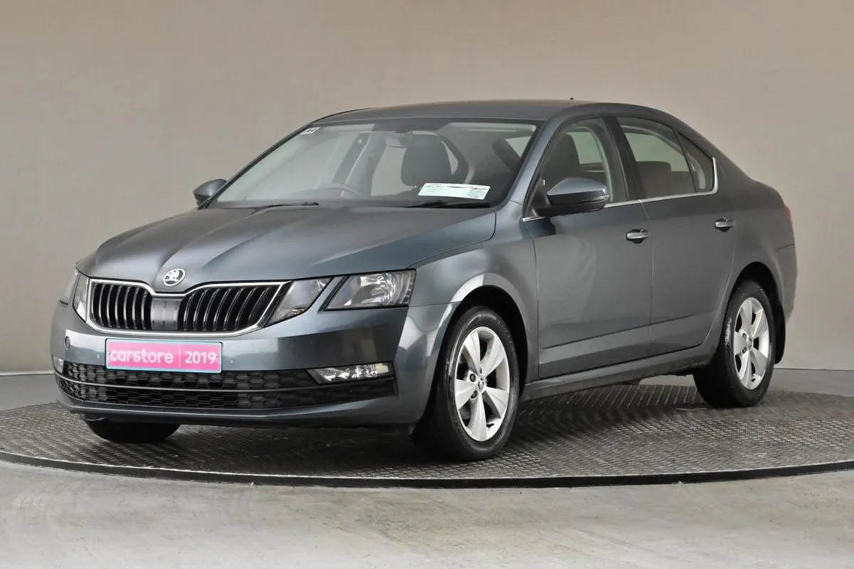 Skoda Octavia 1.6tdi DSG 115BHP SE Technology  ca - Image 3