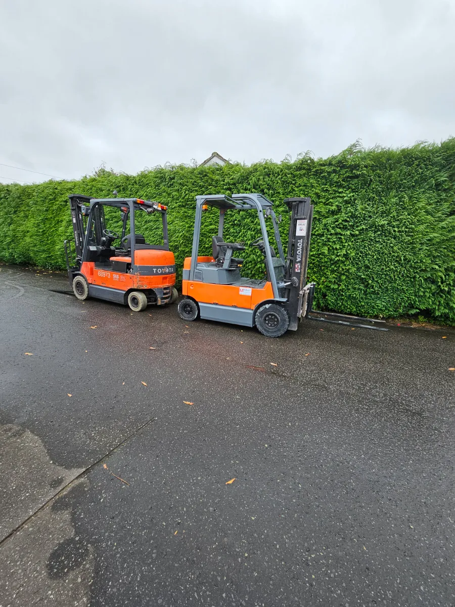 Electric Toyota forklifts - Image 1