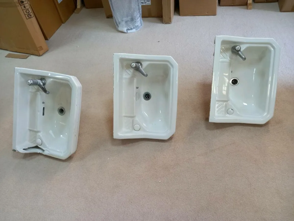 Vintage wash basins 1950 - Image 1