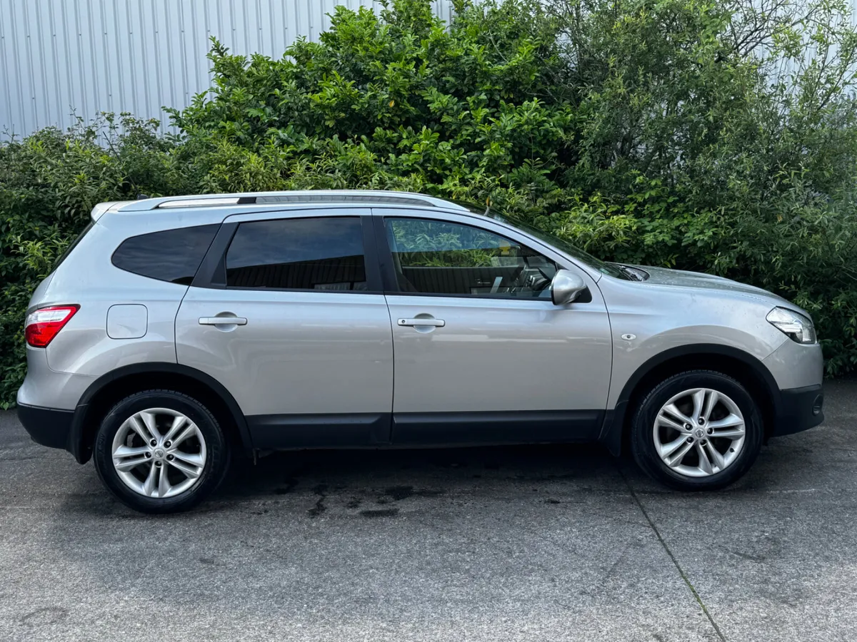 Nissan Qashqai+2 PanRoof 7seat - Image 3