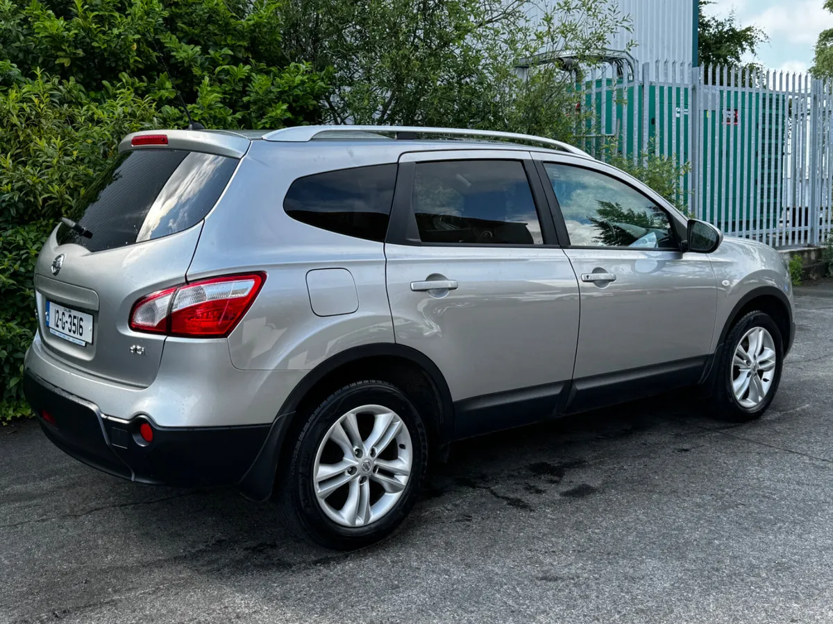 Nissan Qashqai+2 PanRoof 7seat - Image 4