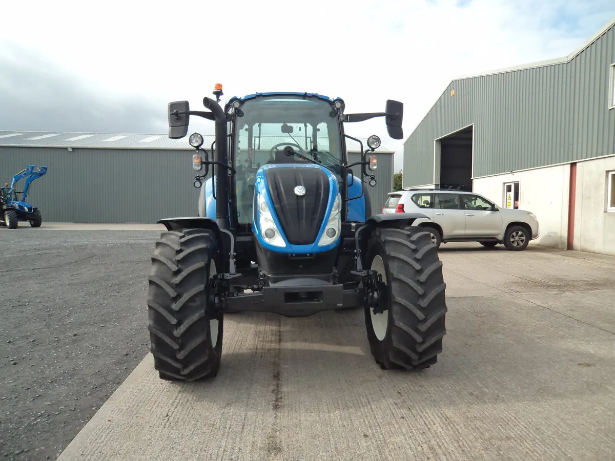 2023 New Holland T5.120 EC - Image 4