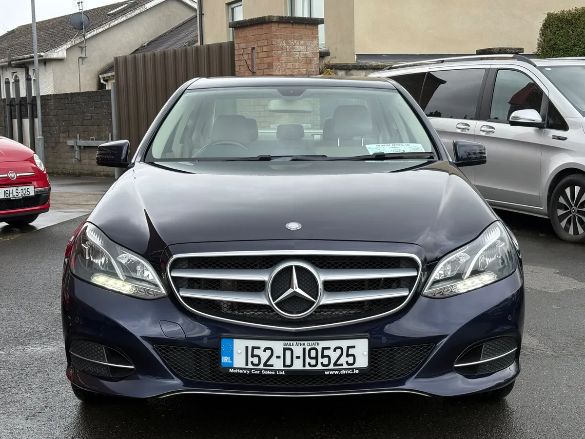 151 Mercedes-Benz E200 Avantgarde *Low Kils* - Image 2