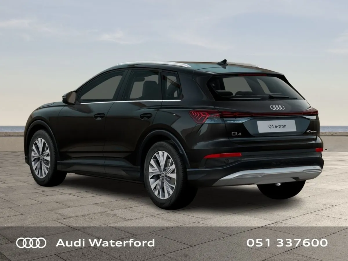 Audi Q4 E-tron 40 Sport - Image 2