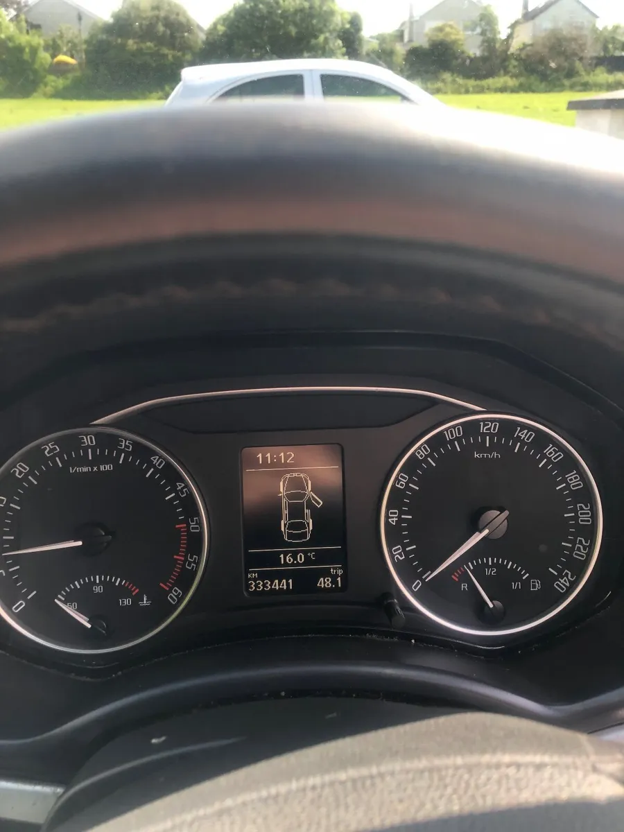 Skoda Octavia 2011 - Image 3