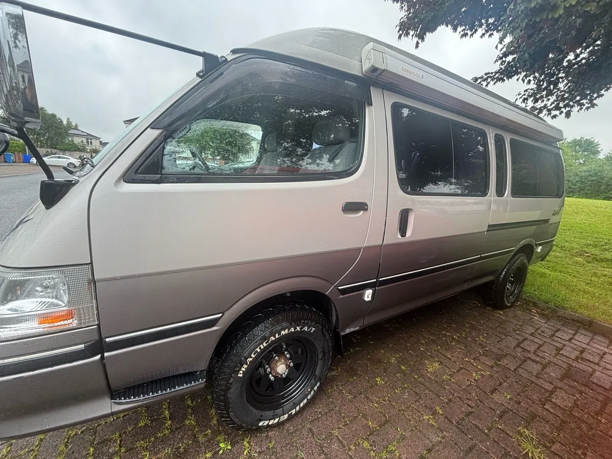 Toyota Hiace 4wd Motorhome - Image 1