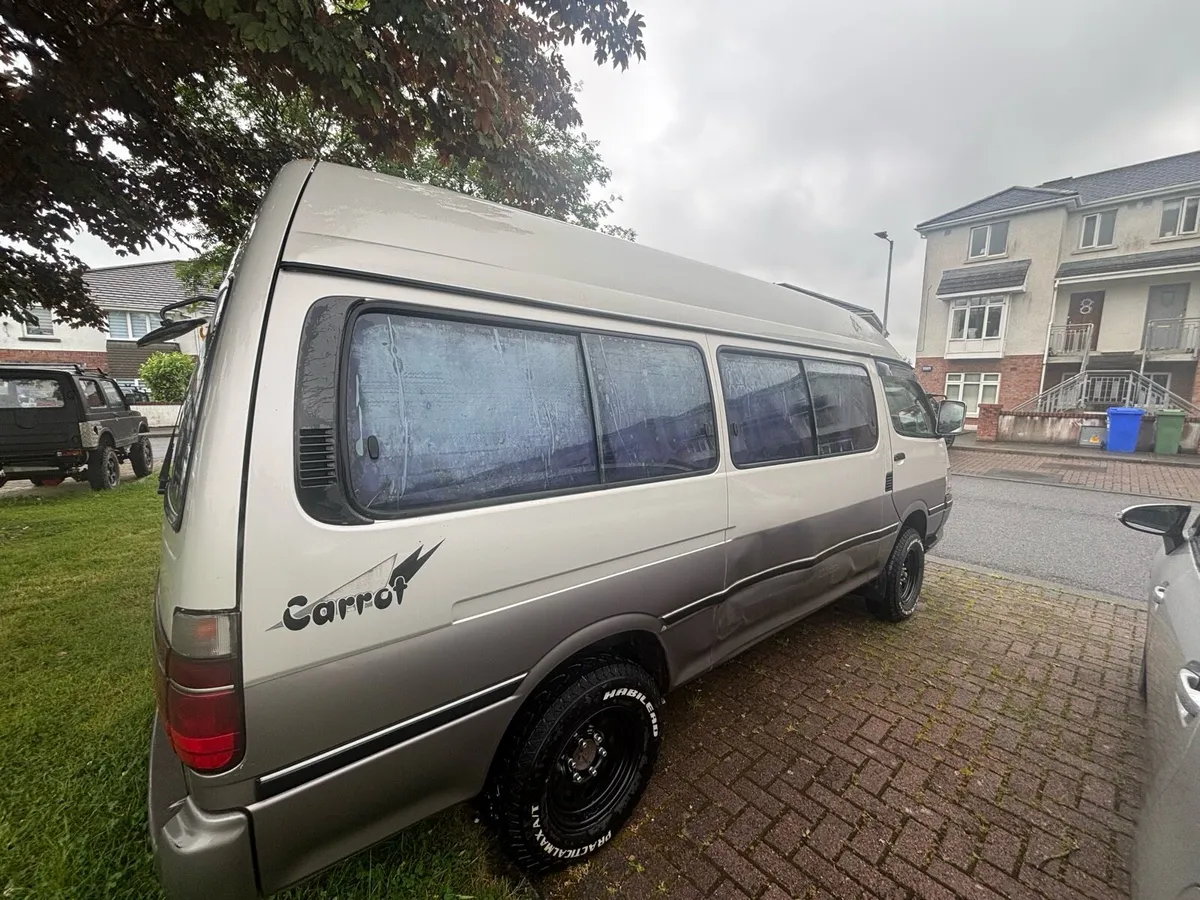 Toyota Hiace 4wd Motorhome - Image 4