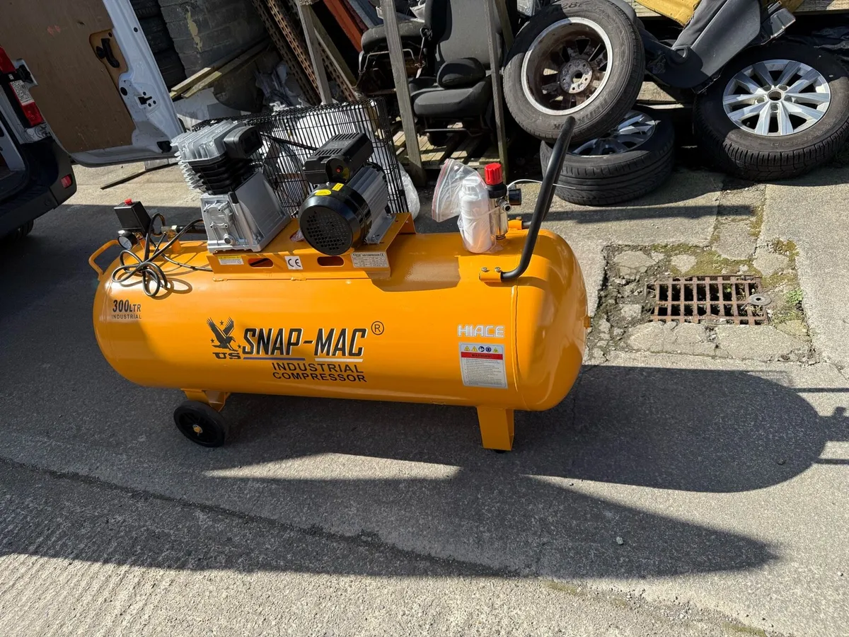 NEW INDUSTRIAL AIR COMPRESSORS 4hp BELT DRIVEN - Image 2