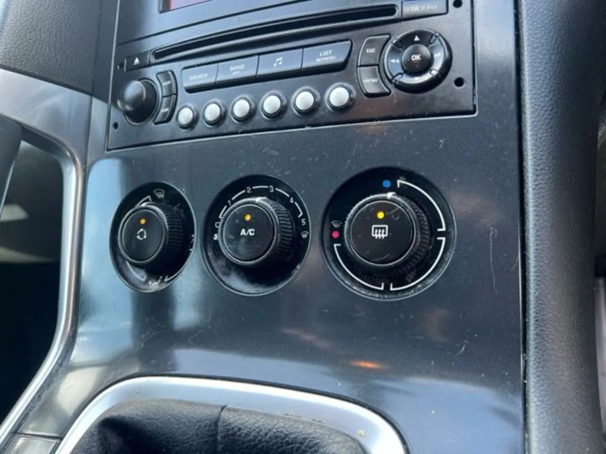 Peugeot 3008 2013 - Image 2