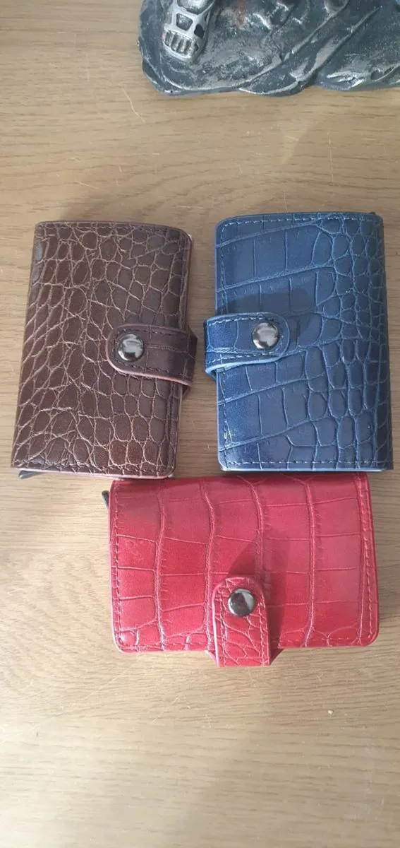 RFID Anti Theft Card Wallets - Image 1