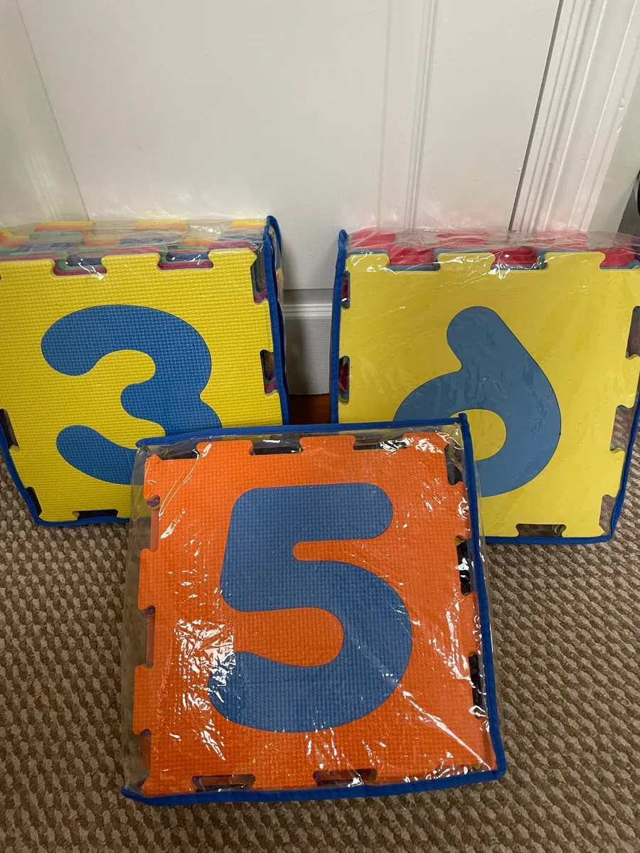 29 Baby rugs 30x30 puzzle mats numbers