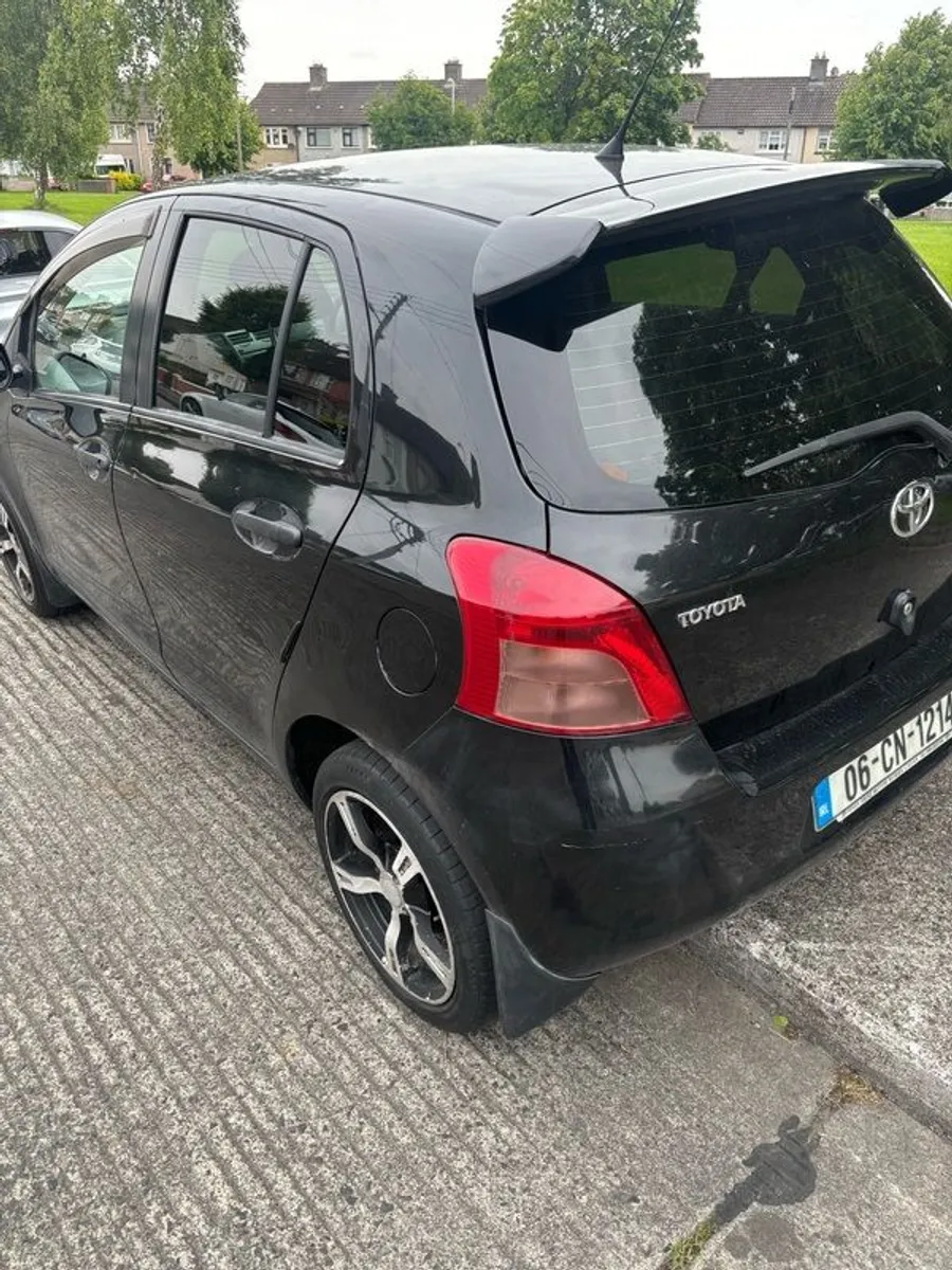 2006 Toyota Yaris - Image 3