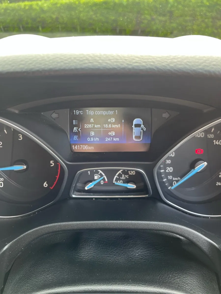 FORD Focus titanium 1.6 diesel - Image 3