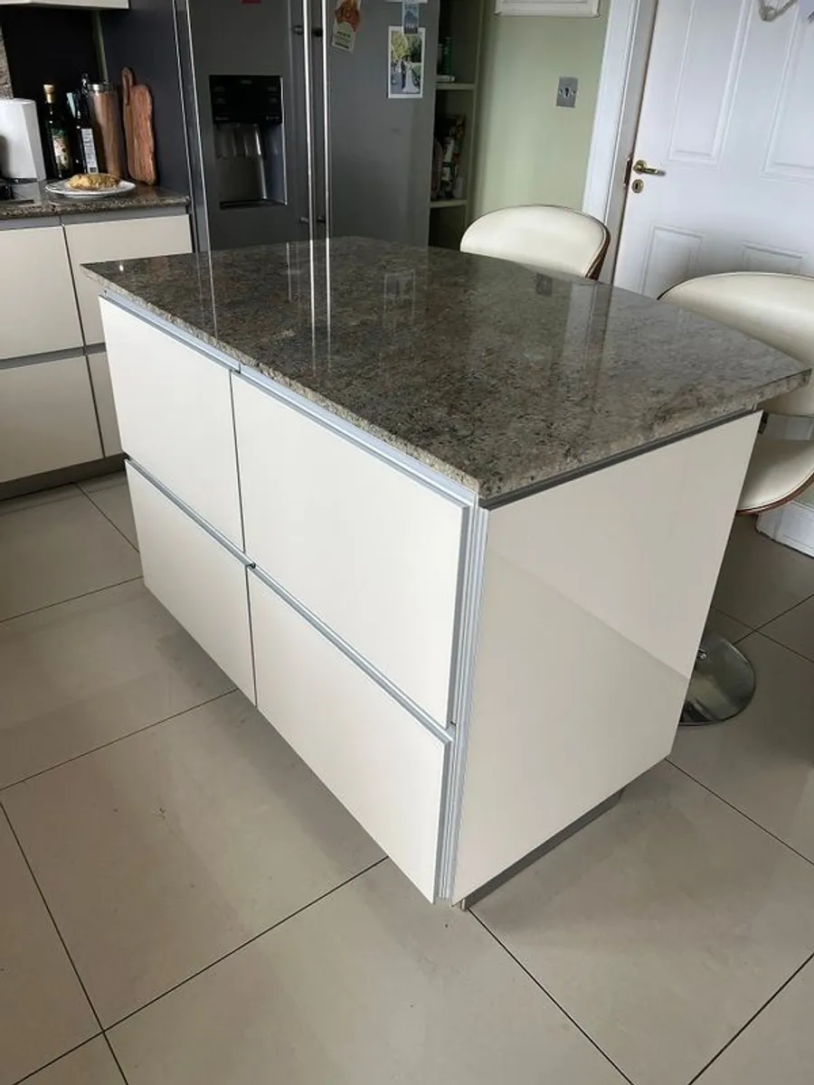 Kitchen for sale (ALNO German) - Image 3