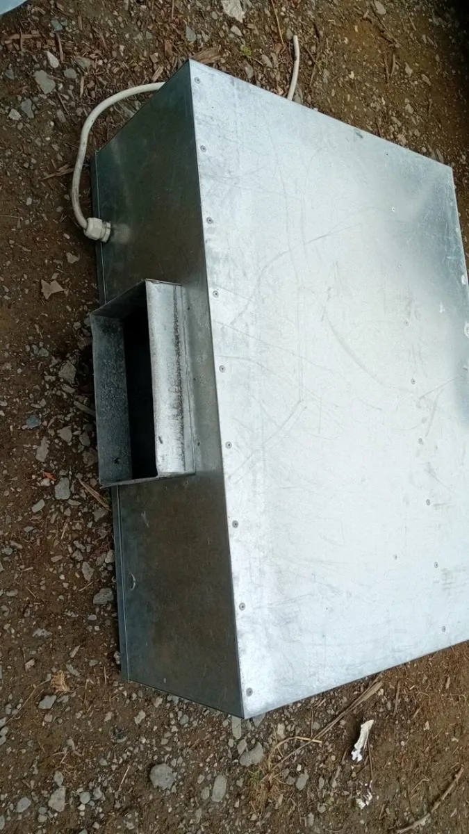 Air conditioning units - Image 1