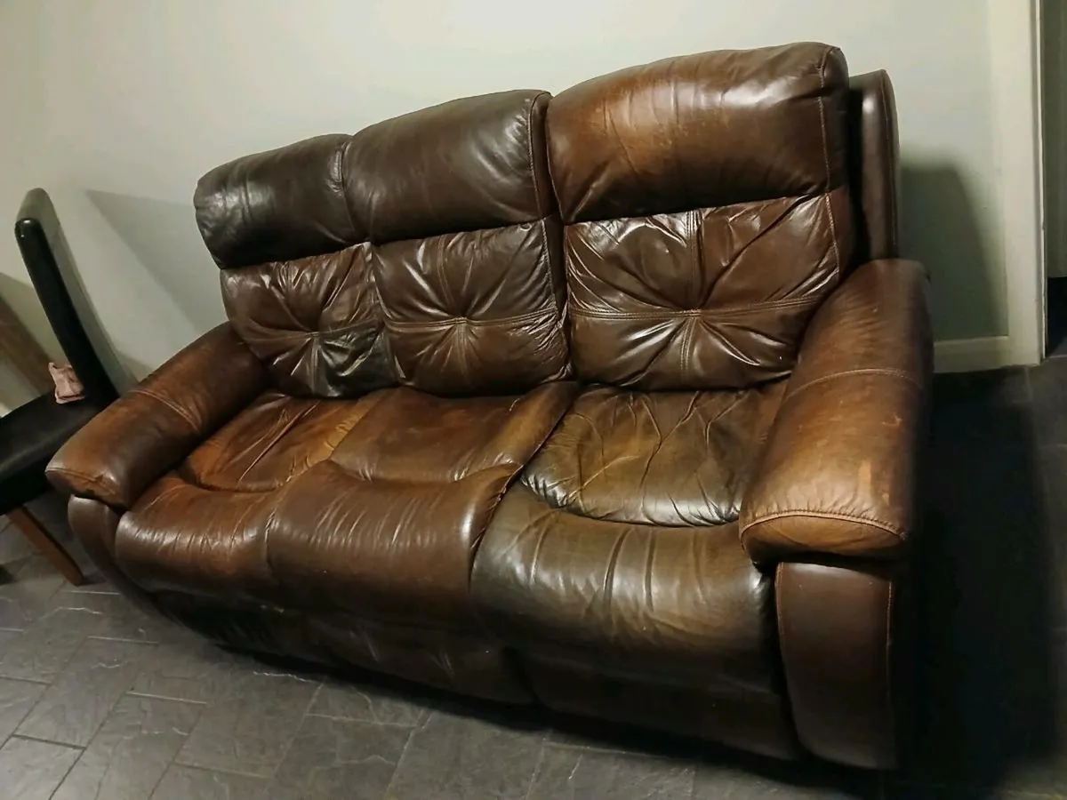 3 Seater Genuine Leater Recliner Sofa - Image 2