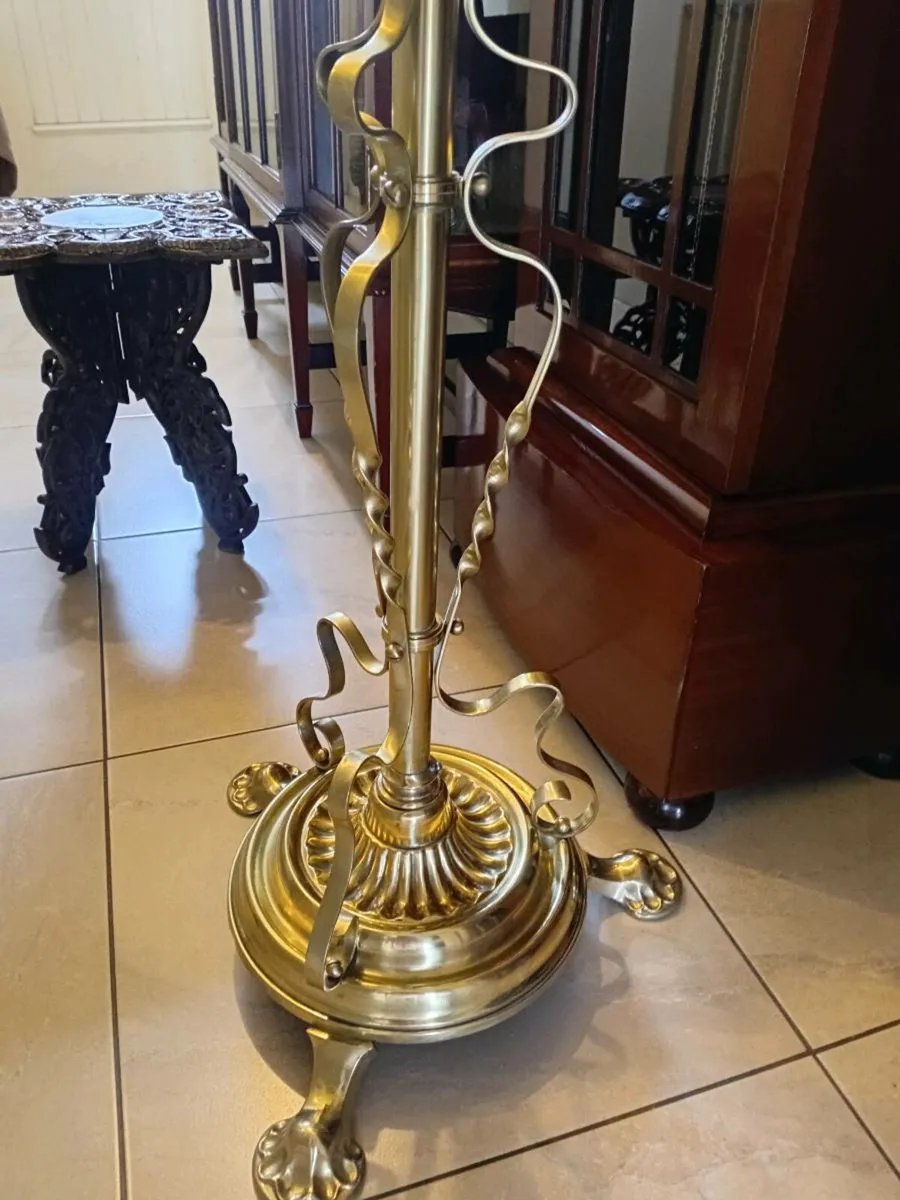 Lamp - Image 4