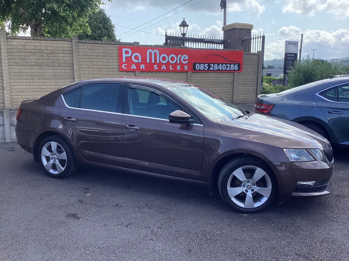 Skoda Octavia ** CAMERA - Image 3