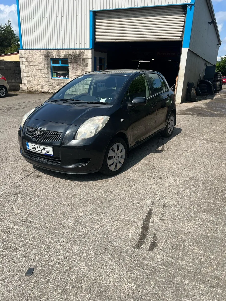 Toyota Yaris low kms - Image 2