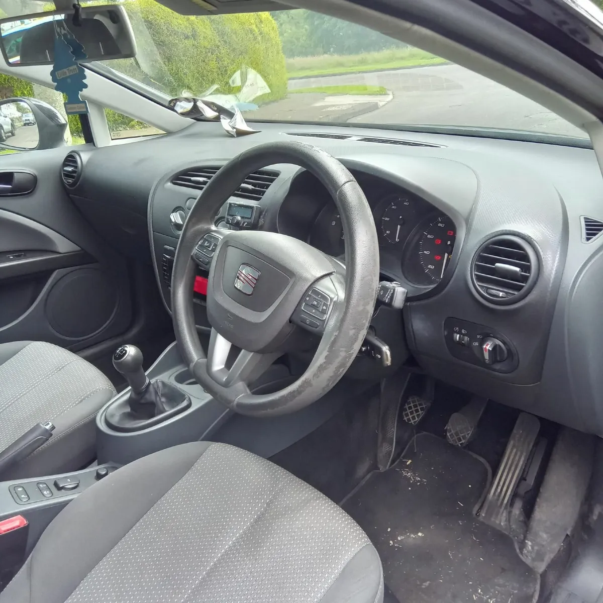 SEAT Leon 2010 - Image 2