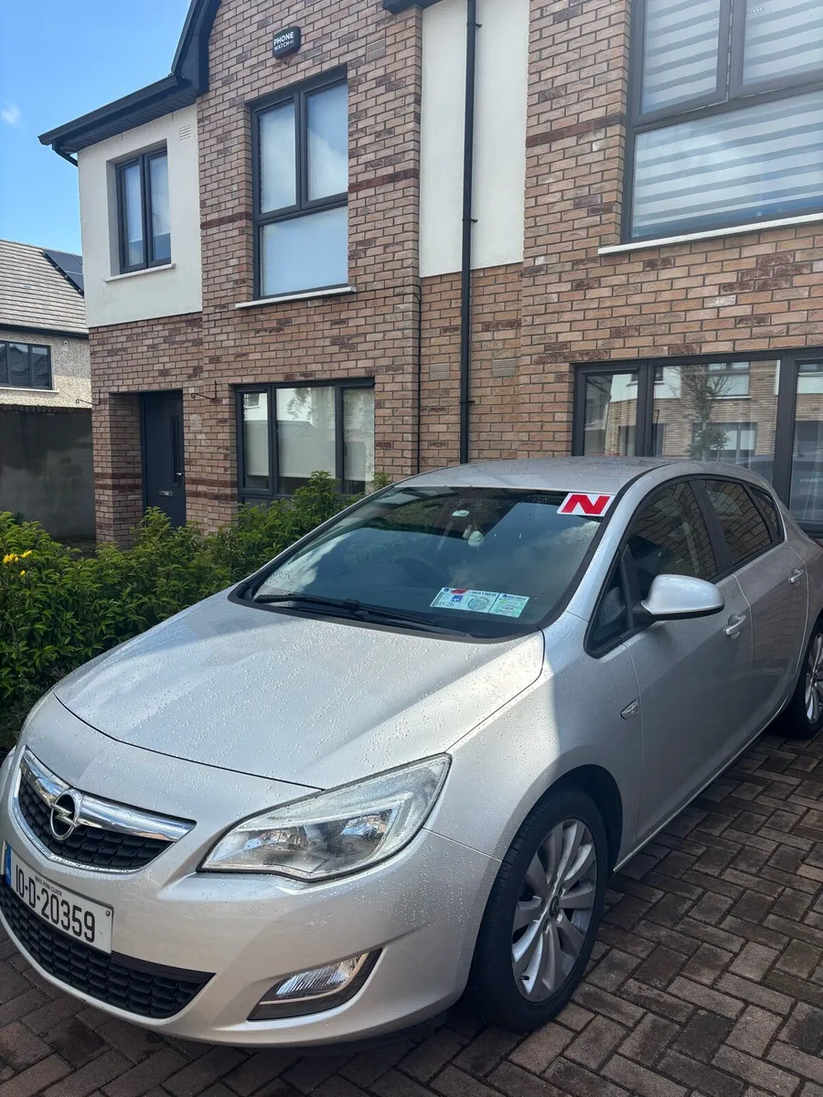 Opel Astra - Image 1