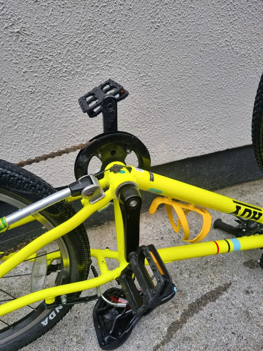 Kids Bike (HOY Bonaly 20 Inch) - Image 2