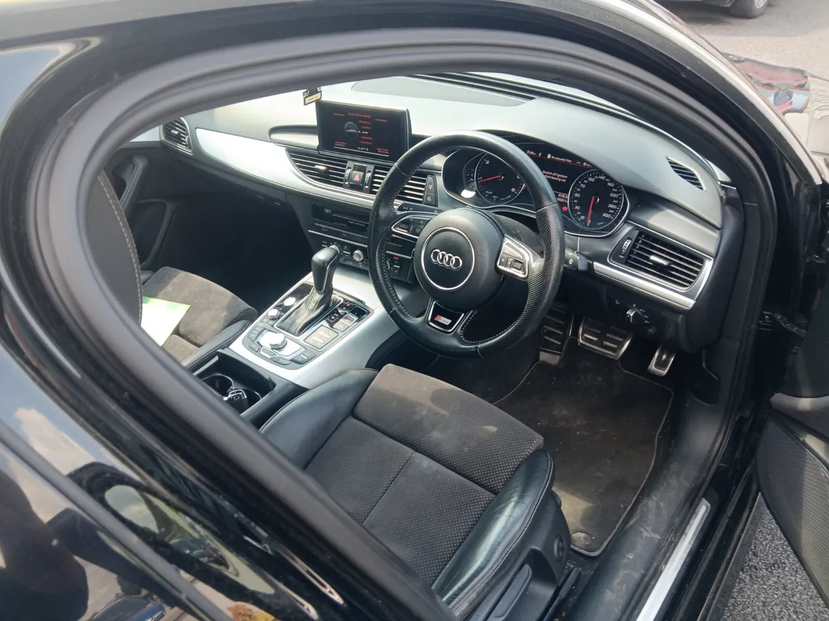 Audi A6 2015 - Image 3