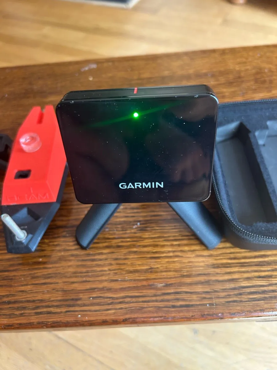 Garmin R10 Golf - Image 2